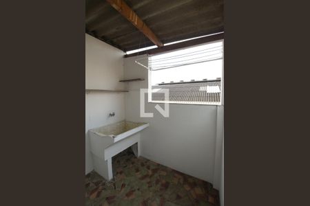 Casa para alugar com 75m², 2 quartos e sem vaga Casa para alugar com 75m², 2 quartos e sem vagaÁrea de serviço