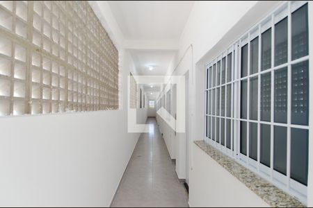 Studio para alugar com 35m², 1 quarto e sem vaga Studio para alugar com 35m², 1 quarto e sem vagaCorredor Social