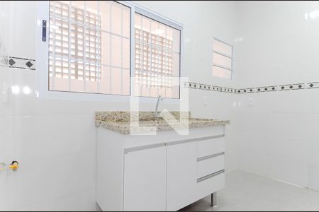Cozinha de kitnet/studio para alugar com 1 quarto, 35m² em Vila Leda, Guarulhos