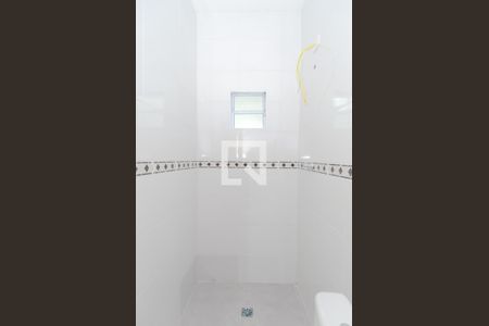Banheiro de kitnet/studio para alugar com 1 quarto, 35m² em Vila Leda, Guarulhos