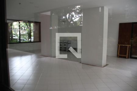 Apartamento para alugar com 85m², 3 quartos e 1 vagaÁrea comum - Salão de festas