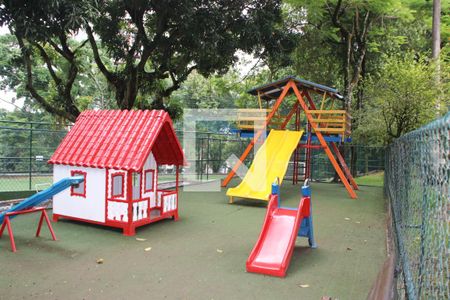 Apartamento para alugar com 85m², 3 quartos e 1 vagaÁrea Comum - Playground