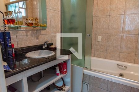 Apartamento à venda com 120m², 3 quartos e 2 vagasBanheiro