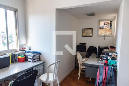 Apartamento à venda com 120m², 3 quartos e 2 vagasSuíte