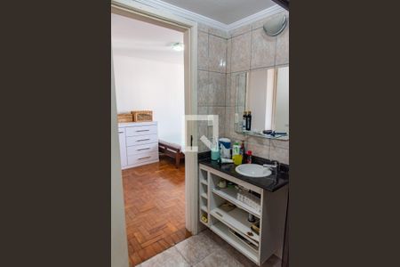 Apartamento à venda com 120m², 3 quartos e 2 vagasBanheiro da suíte