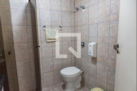 Apartamento à venda com 120m², 3 quartos e 2 vagasBanheiro da suíte