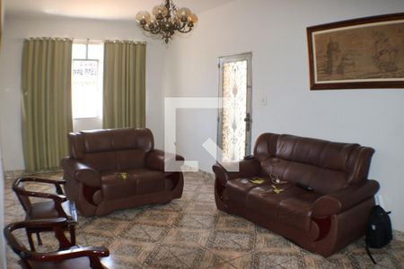 Sala de casa à venda com 3 quartos, 167m² em Taquara, Rio de Janeiro