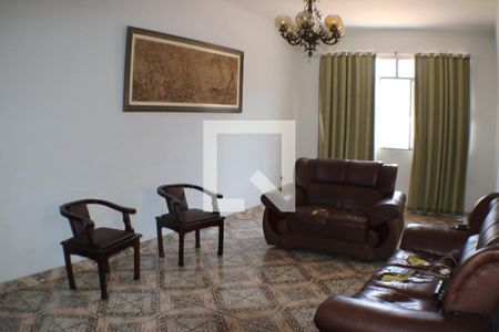 Sala de casa à venda com 3 quartos, 167m² em Taquara, Rio de Janeiro