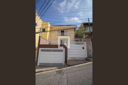 Casa à venda com 241m², 3 quartos e 5 vagasFachada