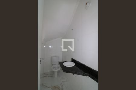 Lavabo  de casa à venda com 2 quartos, 70m² em Cidade Mãe do Céu, São Paulo