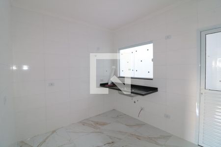 Cozinha  de casa para alugar com 2 quartos, 70m² em Cidade Mãe do Céu, São Paulo