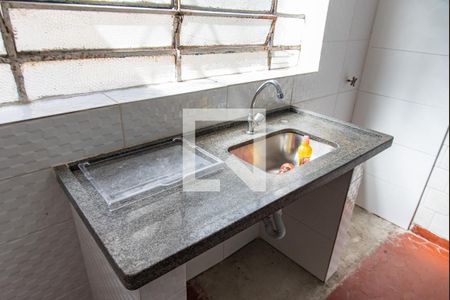 Pia de casa para alugar com 1 quarto, 50m² em Jardim da Gloria, São Paulo