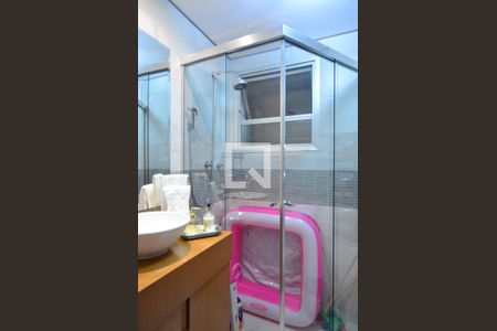 Apartamento à venda com 78m², 2 quartos e 2 vagasBanheiro