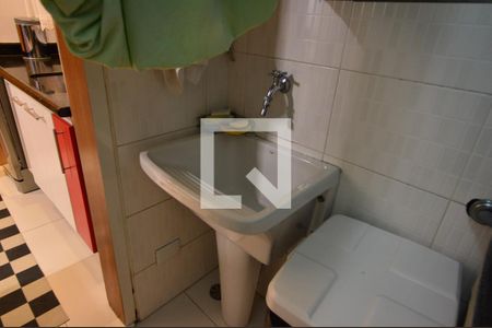 Apartamento à venda com 78m², 2 quartos e 2 vagasÁrea de serviço