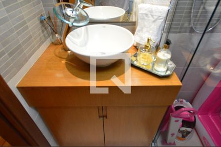 Apartamento à venda com 78m², 2 quartos e 2 vagasBanheiro