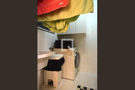 Apartamento à venda com 78m², 2 quartos e 2 vagasÁrea de serviço