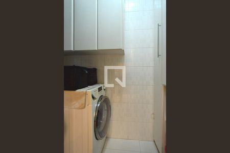 Apartamento à venda com 78m², 2 quartos e 2 vagasÁrea de serviço