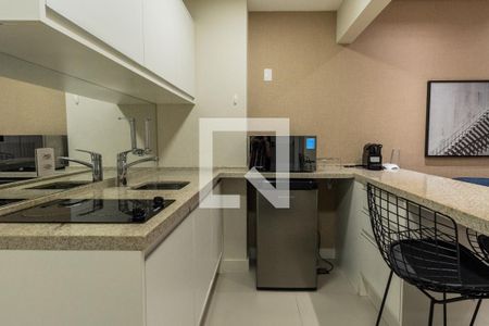 Studio à venda com 37m², 1 quarto e 1 vaga Studio à venda com 37m², 1 quarto e 1 vagaStudio