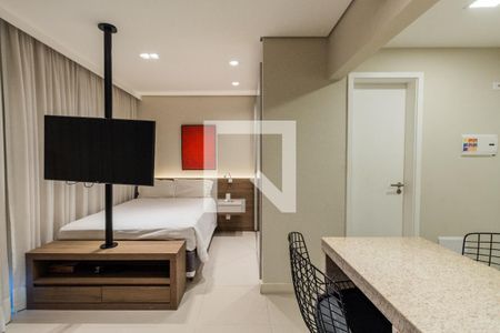 Studio à venda com 37m², 1 quarto e 1 vaga Studio à venda com 37m², 1 quarto e 1 vagaStudio