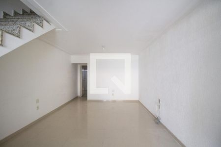 Casa de condomínio para alugar com 180m², 3 quartos e 1 vagaSala