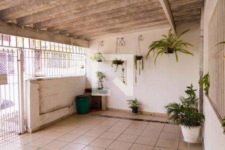 Casa à venda com 69m², 2 quartos e 3 vagasGaragem