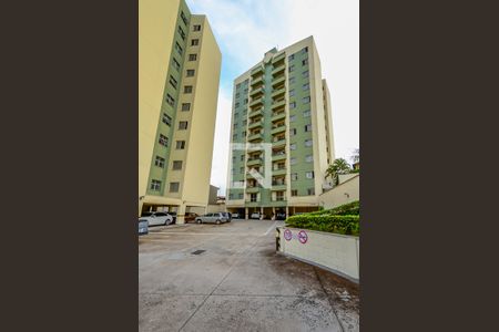 Apartamento à venda com 68m², 3 quartos e 1 vagaFachada do bloco