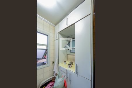 Apartamento à venda com 68m², 3 quartos e 1 vagaÁrea de Serviço