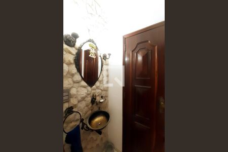 Casa de condomínio à venda com 96m², 3 quartos e 1 vagaBanheiro