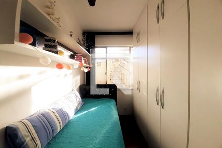 Casa de condomínio à venda com 96m², 3 quartos e 1 vagaQuarto