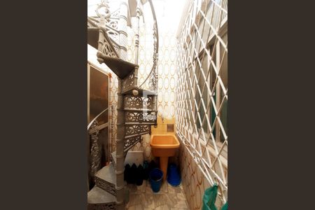 Casa de condomínio à venda com 96m², 3 quartos e 1 vagaÁrea de Serviço