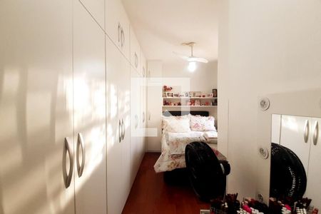 Casa de condomínio à venda com 96m², 3 quartos e 1 vagaQuarto