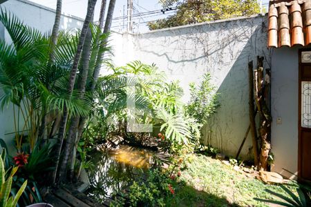 Jardim de casa à venda com 4 quartos, 300m² em Vila Cordeiro, São Paulo