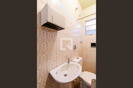 Casa à venda com 315m², 3 quartos e 2 vagasBanheiro da Edícula