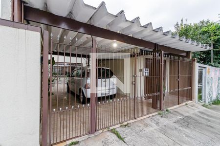 Casa à venda com 315m², 3 quartos e 2 vagasFachada