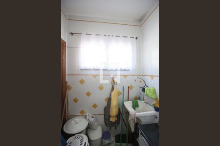 Casa para alugar com 800m², 3 quartos e 1 vaga Casa para alugar com 800m², 3 quartos e 1 vagaÁrea de Serviço