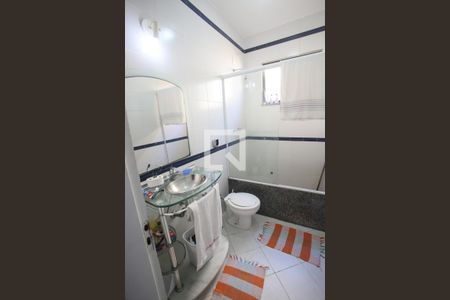 Casa para alugar com 800m², 3 quartos e 1 vaga Casa para alugar com 800m², 3 quartos e 1 vagaBanheiro da Suíte 3