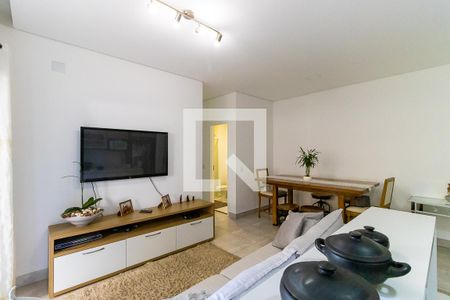 Sala de apartamento à venda com 2 quartos, 110m² em Cambuí, Campinas