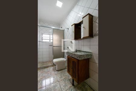 Casa para alugar com 75m², 2 quartos e 1 vaga Casa para alugar com 75m², 2 quartos e 1 vagaBanheiro