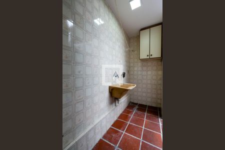 Casa para alugar com 75m², 2 quartos e 1 vaga Casa para alugar com 75m², 2 quartos e 1 vagaÁrea de serviço