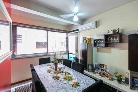 Sala de apartamento à venda com 3 quartos, 94m² em Cidade Baixa, Porto Alegre