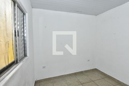 Quarto de casa para alugar com 1 quarto, 35m² em Jardim Santa Adelia, São Paulo