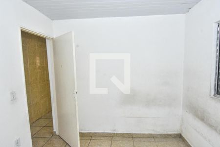 Quarto de casa para alugar com 1 quarto, 35m² em Jardim Santa Adelia, São Paulo