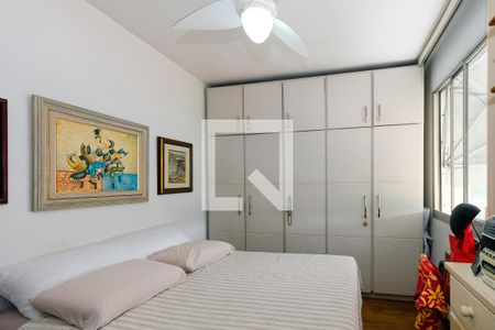 Quarto 1 de apartamento à venda com 2 quartos, 57m² em Tijuca, Rio de Janeiro