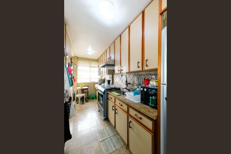 Apartamento à venda com 57m², 2 quartos e 1 vagaCozinha