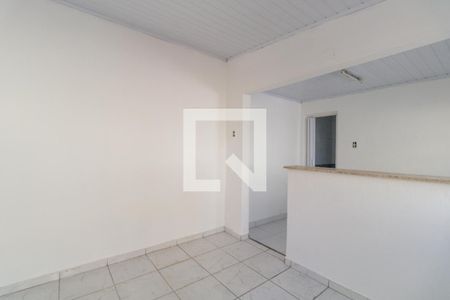 Sala/Quarto de casa para alugar com 1 quarto, 35m² em Jardim Pinheiros, São Paulo