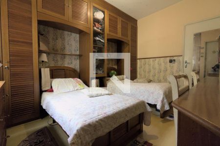 Casa à venda com 190m², 4 quartos e 3 vagas Casa à venda com 190m², 4 quartos e 3 vagasQuarto Suíte 2