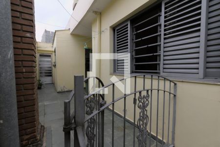 Casa à venda com 190m², 4 quartos e 3 vagas Casa à venda com 190m², 4 quartos e 3 vagasQuintal