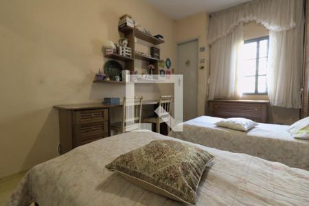 Casa à venda com 190m², 4 quartos e 3 vagas Casa à venda com 190m², 4 quartos e 3 vagasQuarto Suíte 2