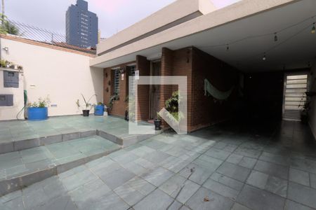 Casa à venda com 190m², 4 quartos e 3 vagas Casa à venda com 190m², 4 quartos e 3 vagasGaragem