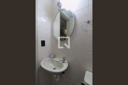 Casa à venda com 190m², 4 quartos e 3 vagas Casa à venda com 190m², 4 quartos e 3 vagasBanheiro da Suíte 4